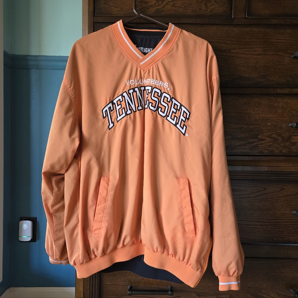Spotlight Reversible UT Tennessee Vols Jacket Large